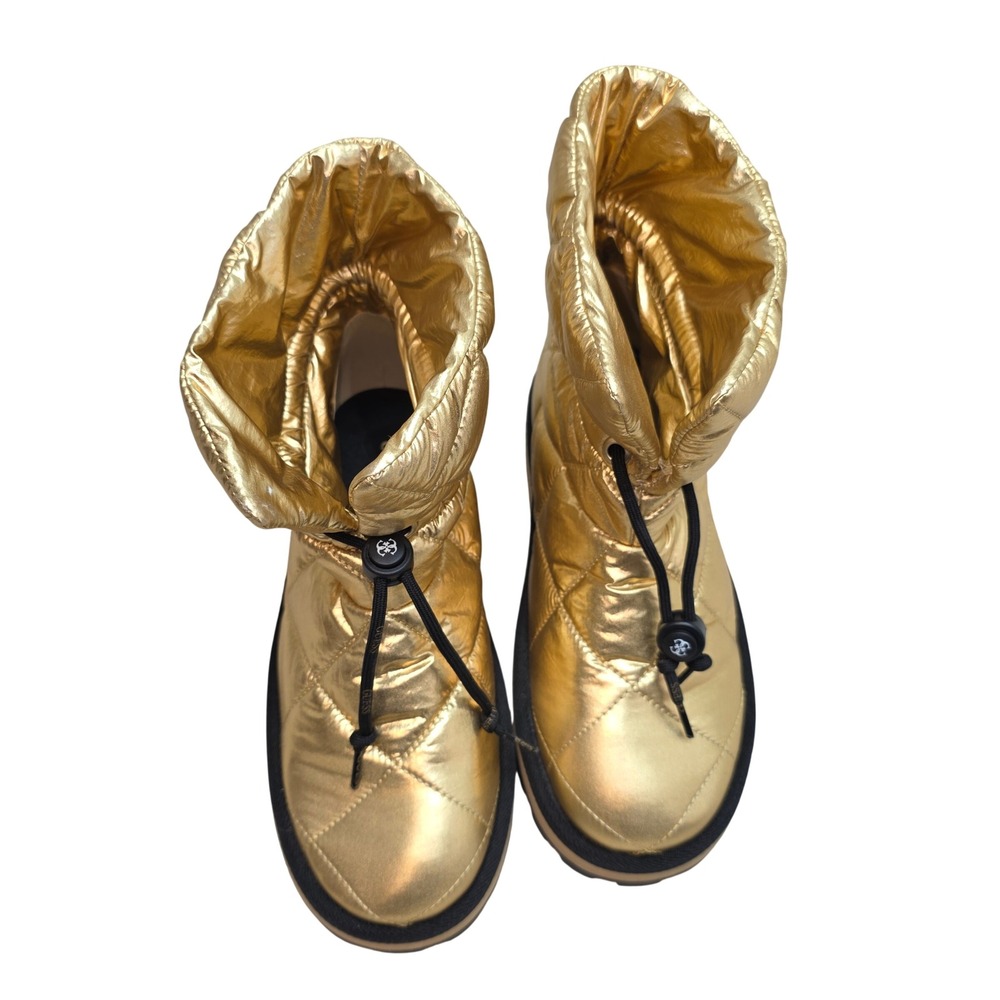Guess GWLEIAN2 Womens Gold Metallic Quilted Puffer Snow Boots Lug Sole Size 8M